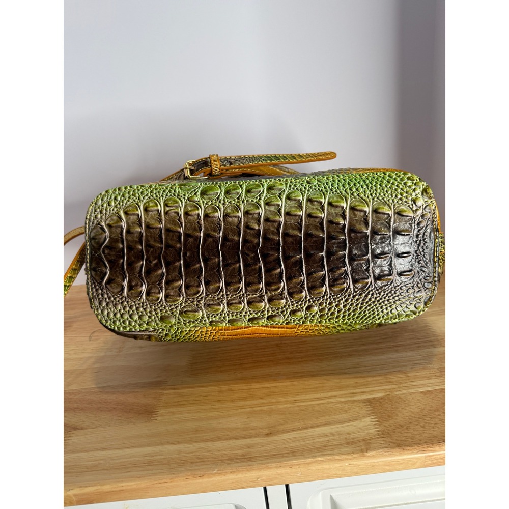Croc-Embossed Satchel in‎ Golden Ombre - Picture 5 of 5